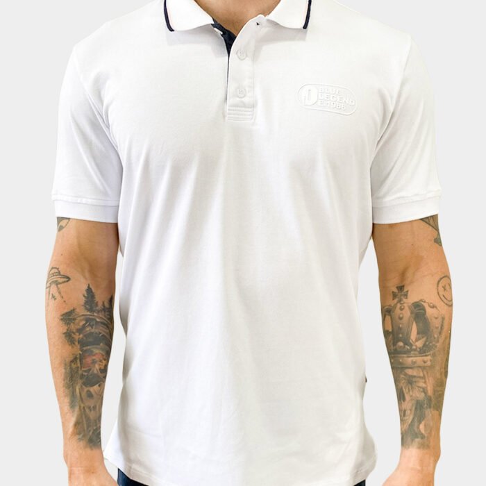 Polo Hombre Algodón Piqué Regular Fit con Estampado en Relieve – Blanco