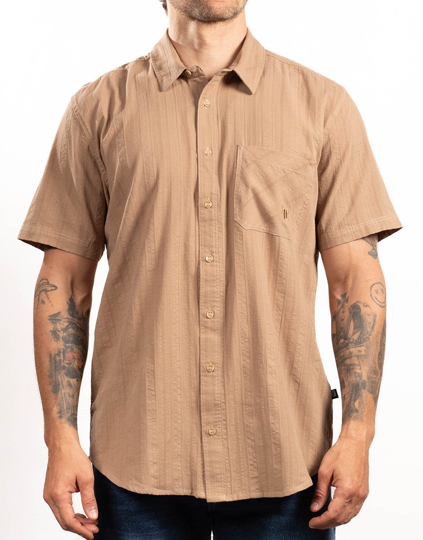 Camisa Hombre Manga Corta Regular Fit Texturizada – Caqui