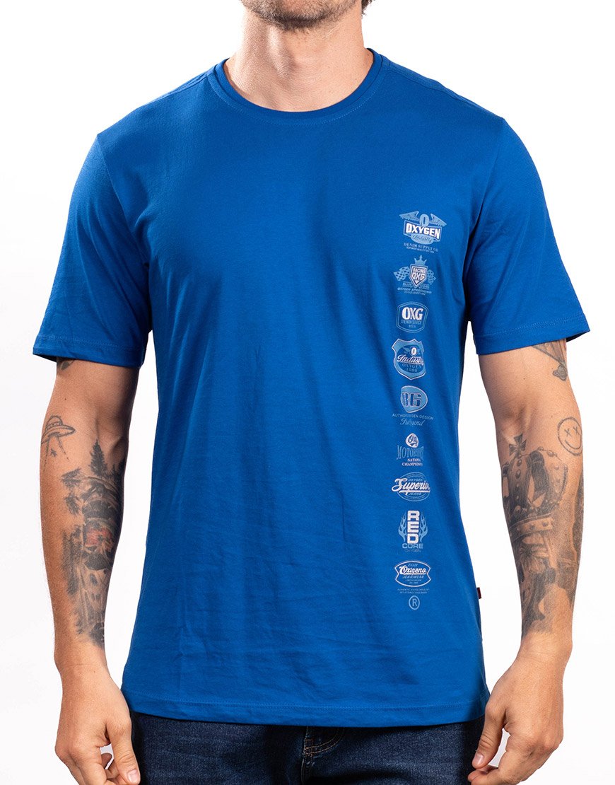 Camiseta Hombre Regular Fit Estampado Lateral Icons – Azul Rey